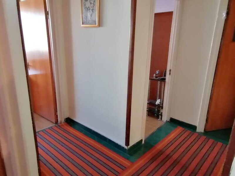 Rond Delfinului, Pantelimon, apartament 4 camere decomandat, vedere panoramica.